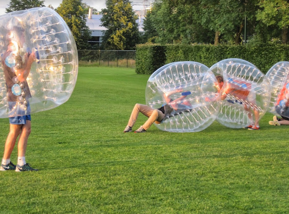 Bubble voetbal spelen in Ghent